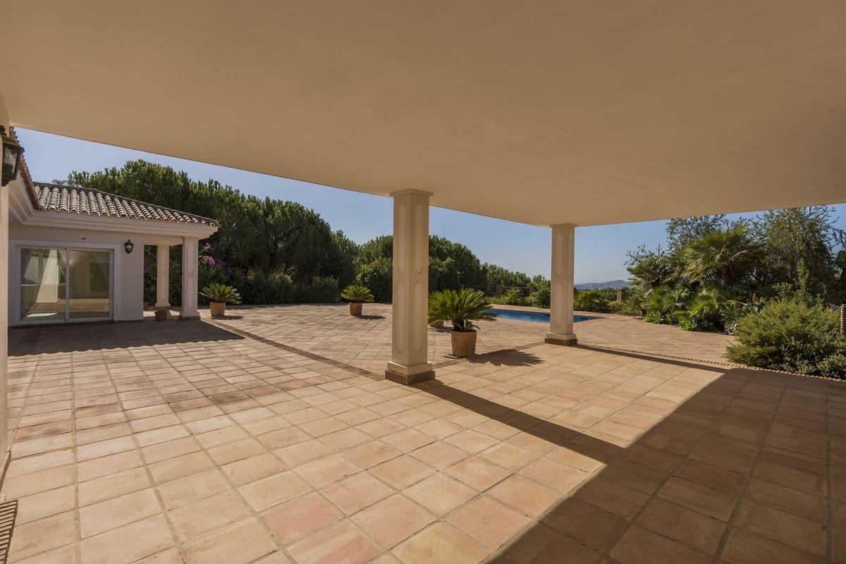 5 chambre Villa/Maison à vendre à Valtocado avec piscine garage - 1 375 000 € (Ref: 8762505)