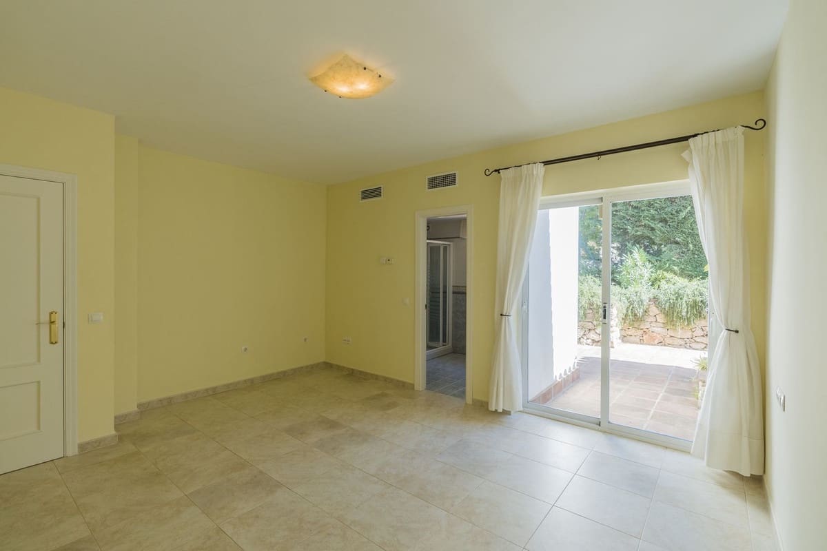 5 chambre Villa/Maison à vendre à Valtocado avec piscine garage - 1 375 000 € (Ref: 8762505)