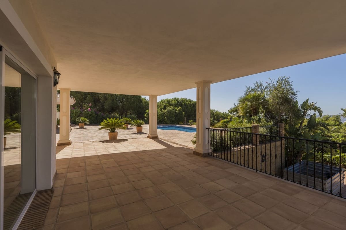 5 chambre Villa/Maison à vendre à Valtocado avec piscine garage - 1 375 000 € (Ref: 8762505)