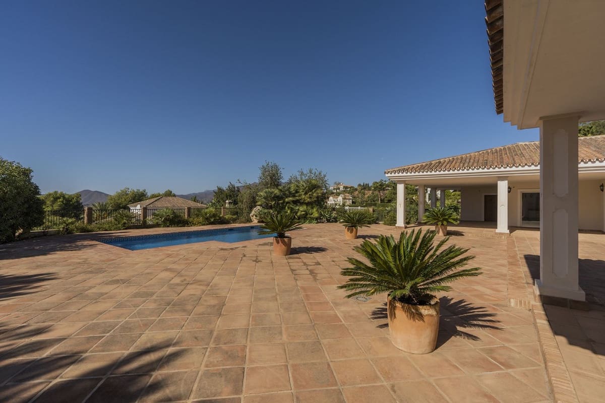 5 chambre Villa/Maison à vendre à Valtocado avec piscine garage - 1 375 000 € (Ref: 8762505)