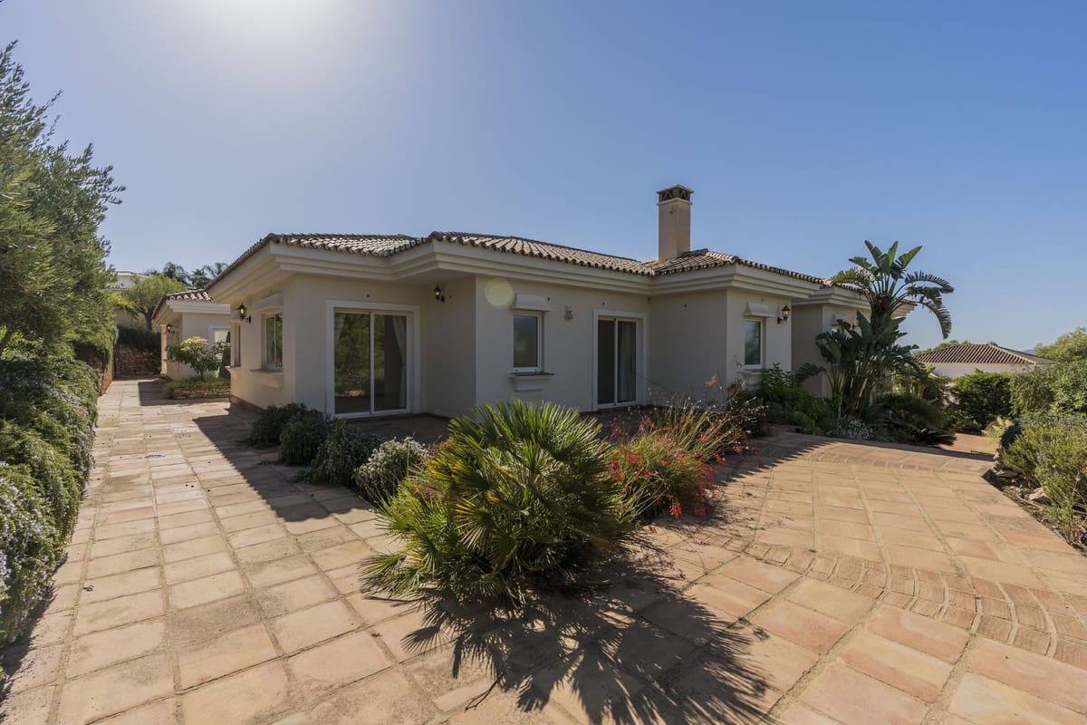 5 chambre Villa/Maison à vendre à Valtocado avec piscine garage - 1 375 000 € (Ref: 8762505)