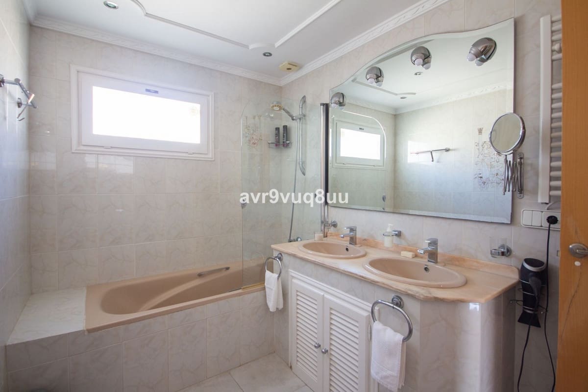 7 bedroom Villa for sale in Campo Mijas with pool garage - € 1,395,000 (Ref: 8762506)