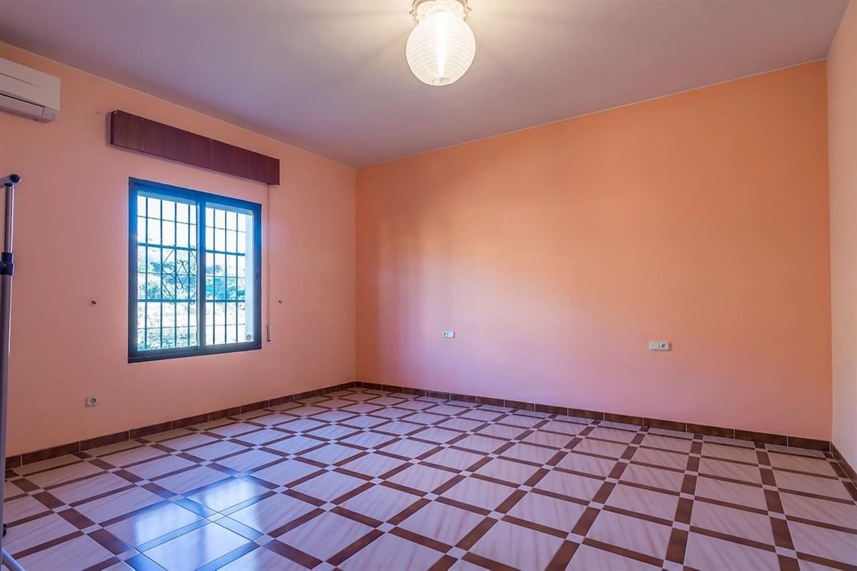 7 sypialnia Willa na sprzedaż w Benalmadena z garażem - 1 545 000 € (Ref: 8762507)