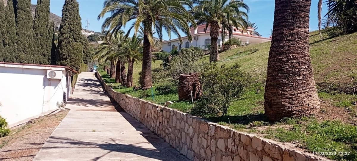 7 sypialnia Willa na sprzedaż w Benalmadena z garażem - 1 545 000 € (Ref: 8762507)