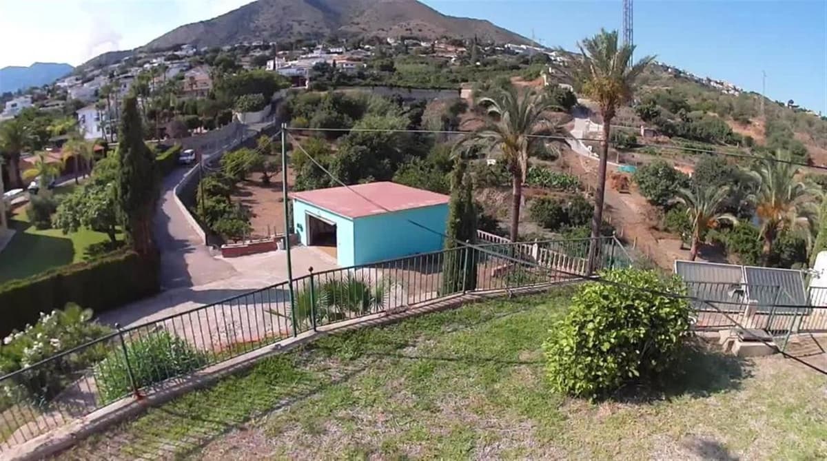 7 sypialnia Willa na sprzedaż w Benalmadena z garażem - 1 545 000 € (Ref: 8762507)