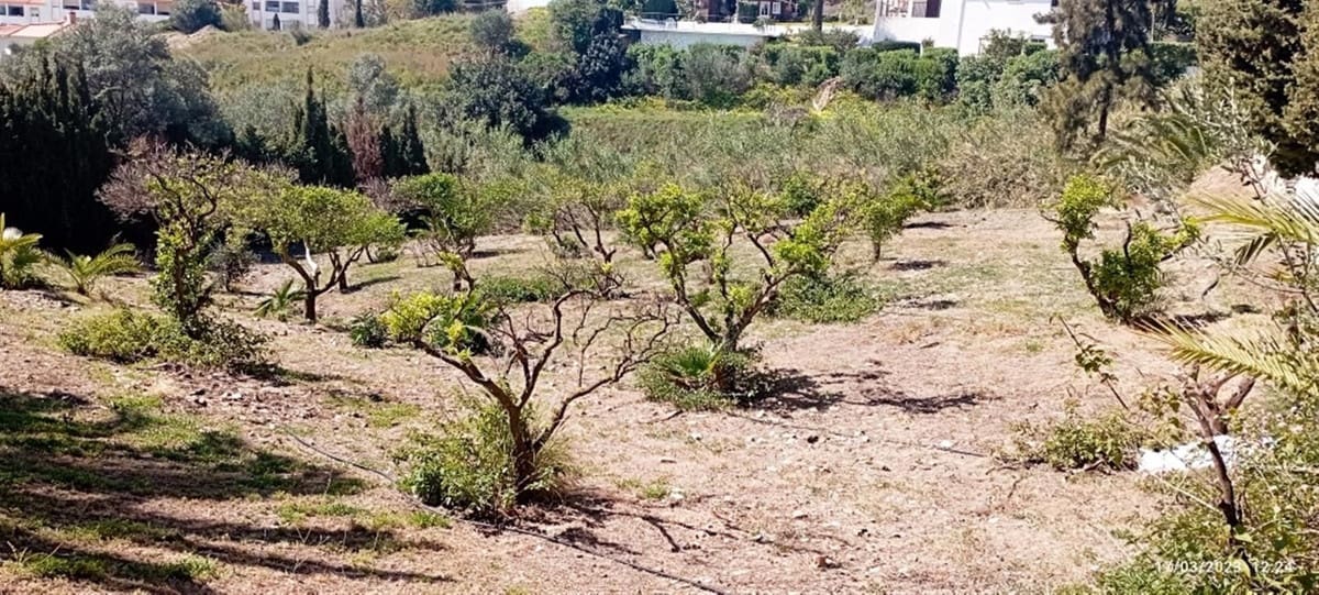 Chalet de 7 habitaciones en Benalmádena en venta con garaje - 1.545.000 € (Ref: 8762507)