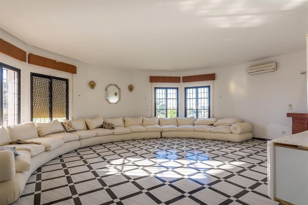 Chalet de 7 habitaciones en Benalmádena en venta con garaje - 1.545.000 € (Ref: 8762507)
