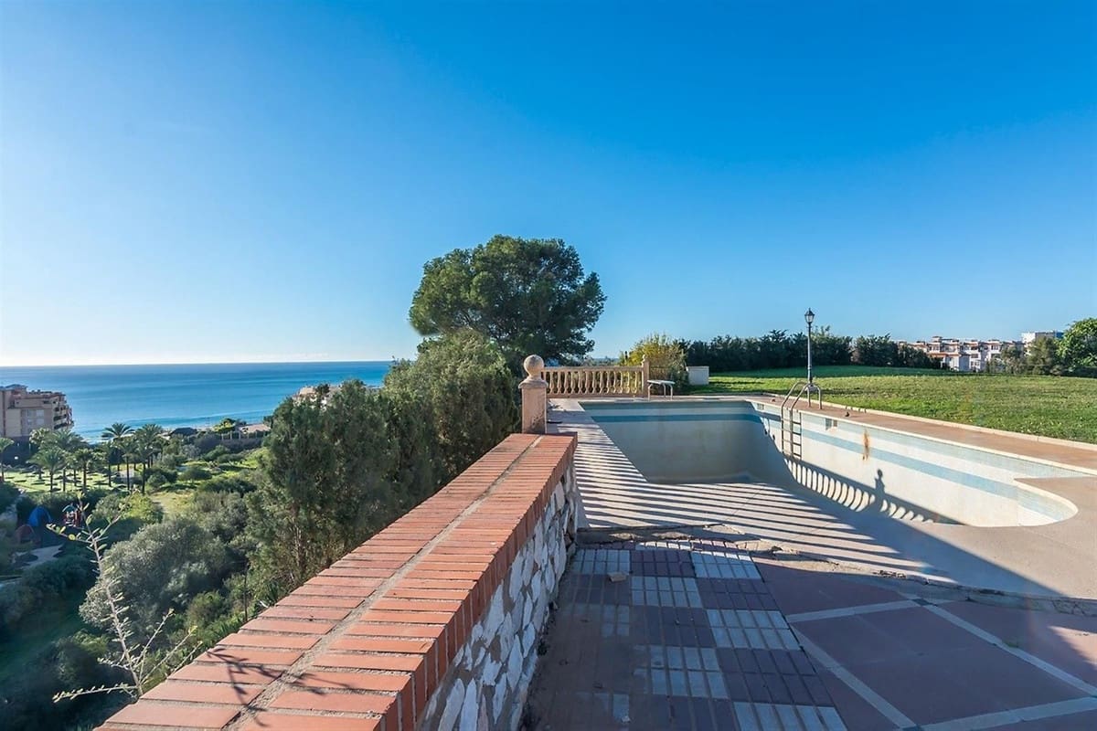 Chalet de 7 habitaciones en Benalmádena en venta con garaje - 1.545.000 € (Ref: 8762507)