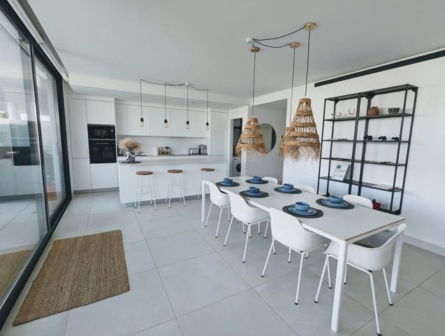 3 sovrum Lägenhet till salu i El Higuerón, Fuengirola med pool garage - 834 000 € (Ref: 8779035)