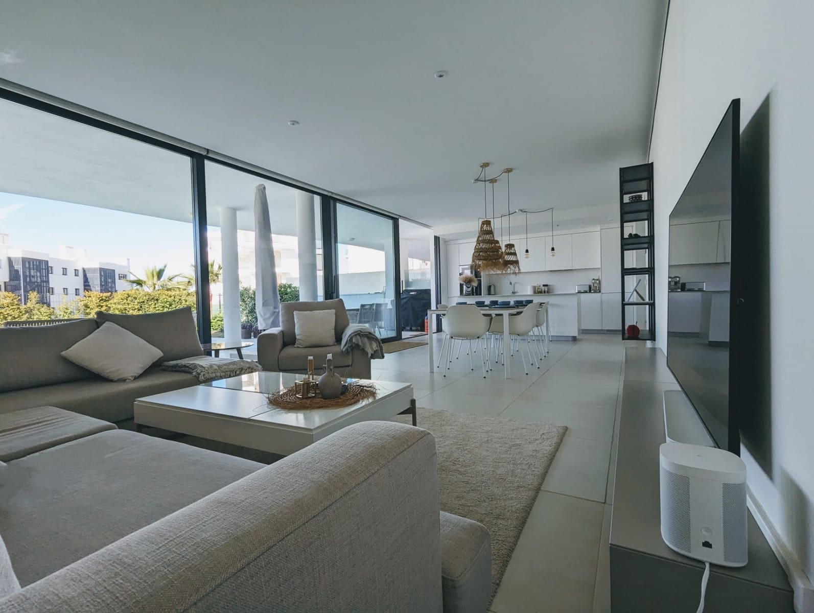 Apartamento de 3 habitaciones en Fuengirola en venta con piscina garaje - 795.000 € (Ref: 8779035)
