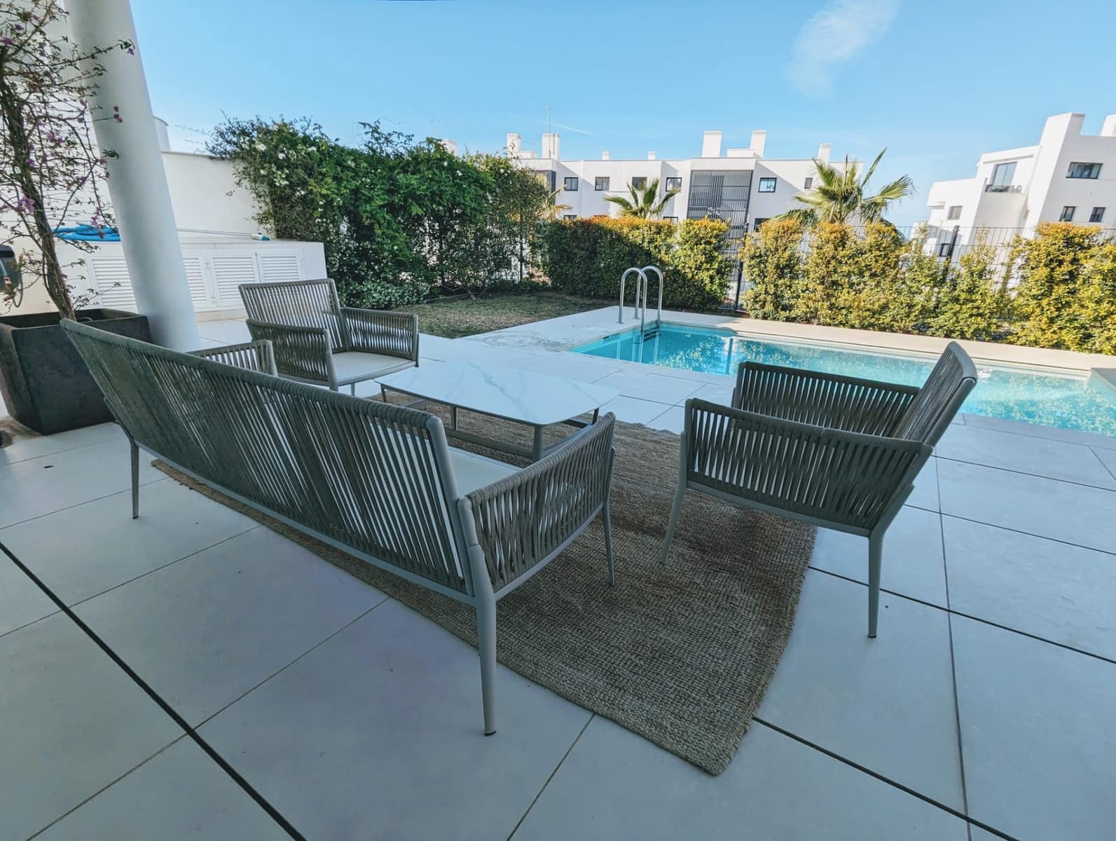 Apartamento de 3 habitaciones en Fuengirola en venta con piscina garaje - 795.000 € (Ref: 8779035)