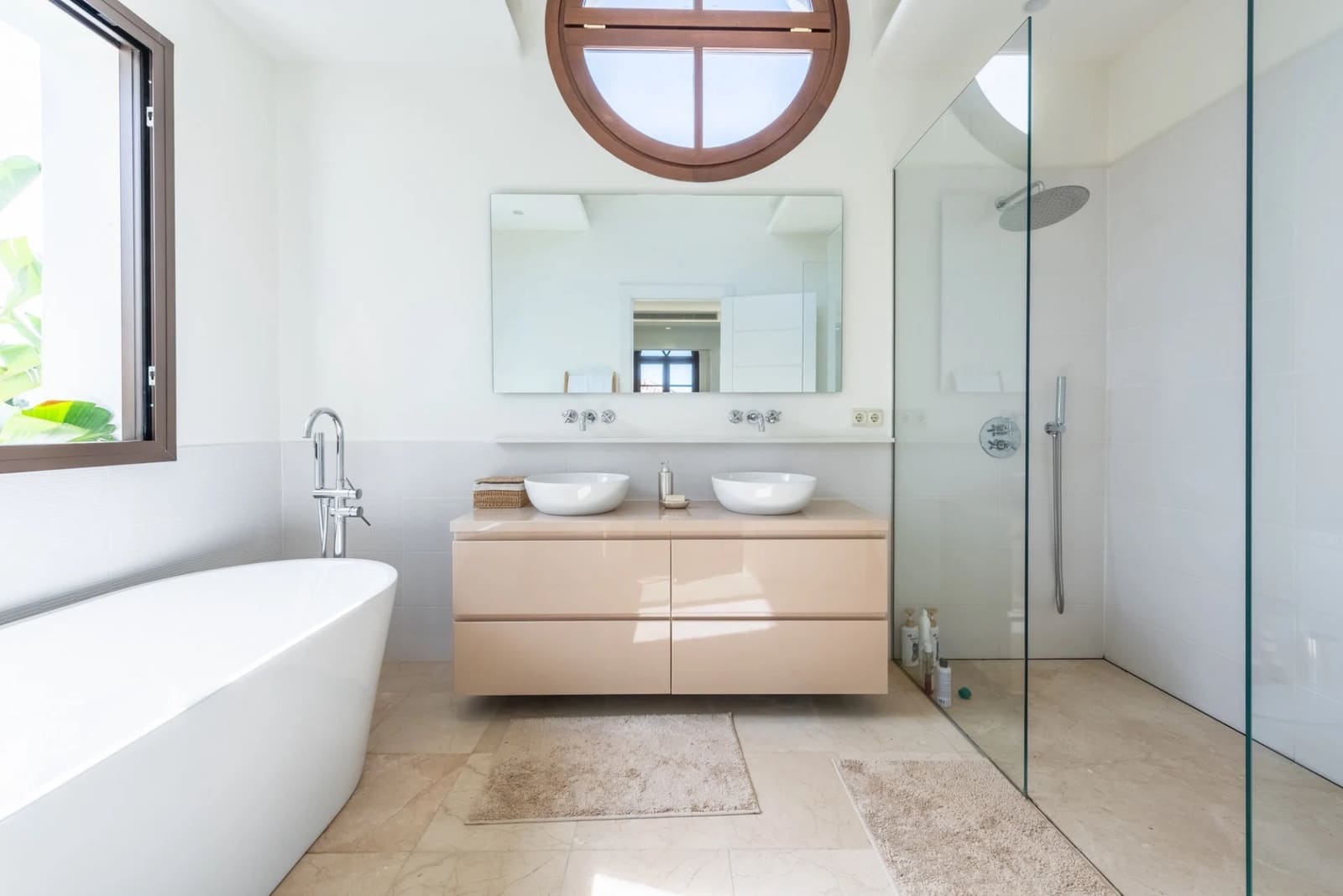 Chalet de 6 habitaciones en Marbella en venta con piscina garaje - 3.950.000 € (Ref: 8920194)