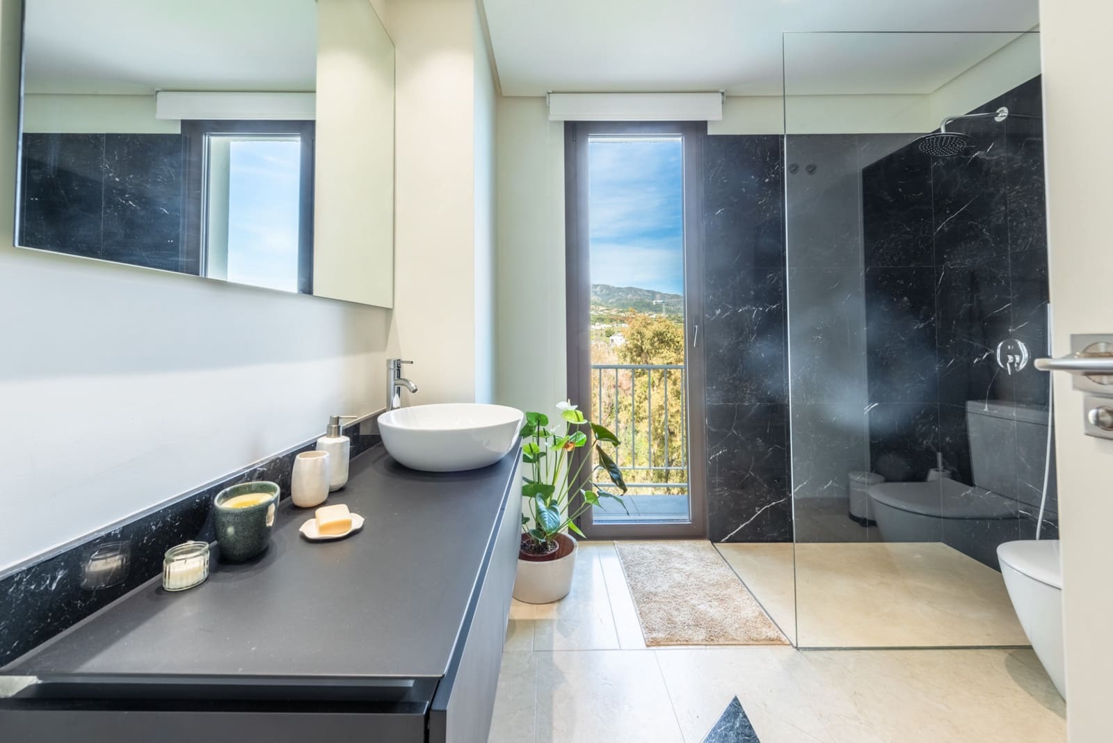 Chalet de 6 habitaciones en Marbella en venta con piscina garaje - 3.950.000 € (Ref: 8920194)