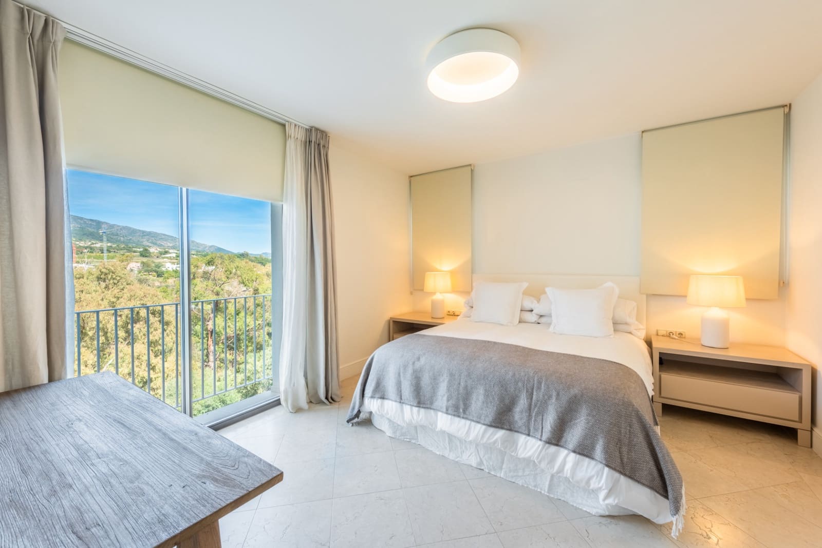 Chalet de 6 habitaciones en Marbella en venta con piscina garaje - 3.950.000 € (Ref: 8920194)