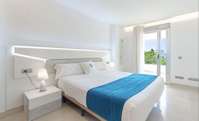 3 sovrum Lägenhet till salu i San Pedro de Alcantara, Marbella med pool garage - 775 000 € (Ref: 8956112)