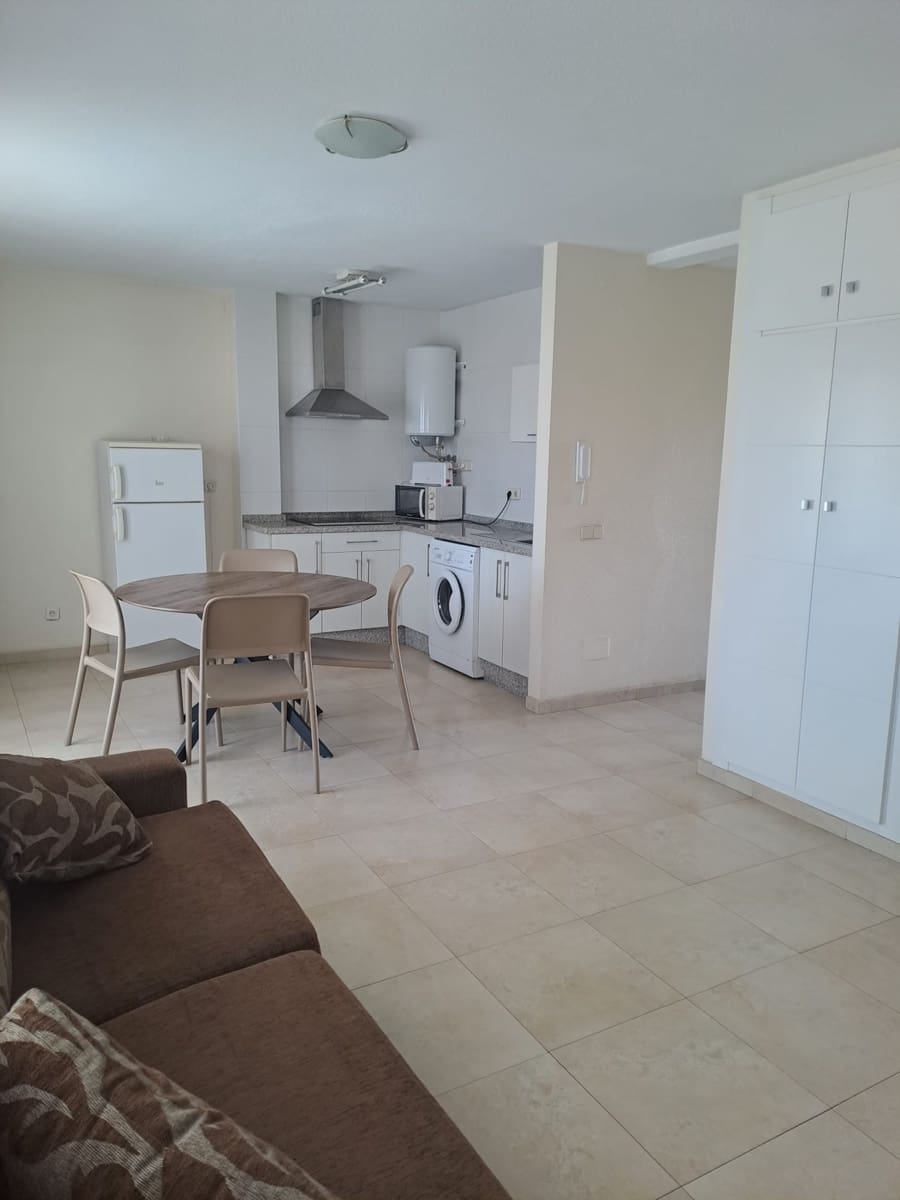 1 makuuhuone Huoneisto myytävänä paikassa Fuengirola - 279 000 € (Ref: 8971259)