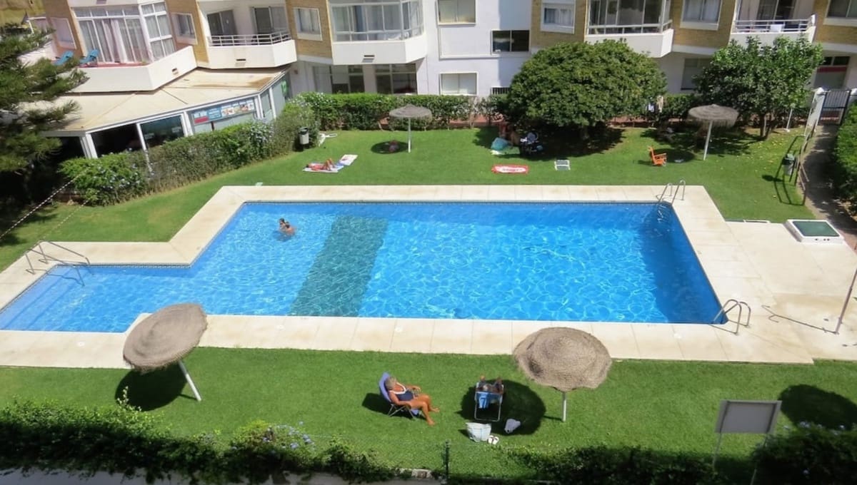 1 soveværelse Lejlighed til salg i Fuengirola med swimmingpool - € 350.000 (Ref: 8977279)