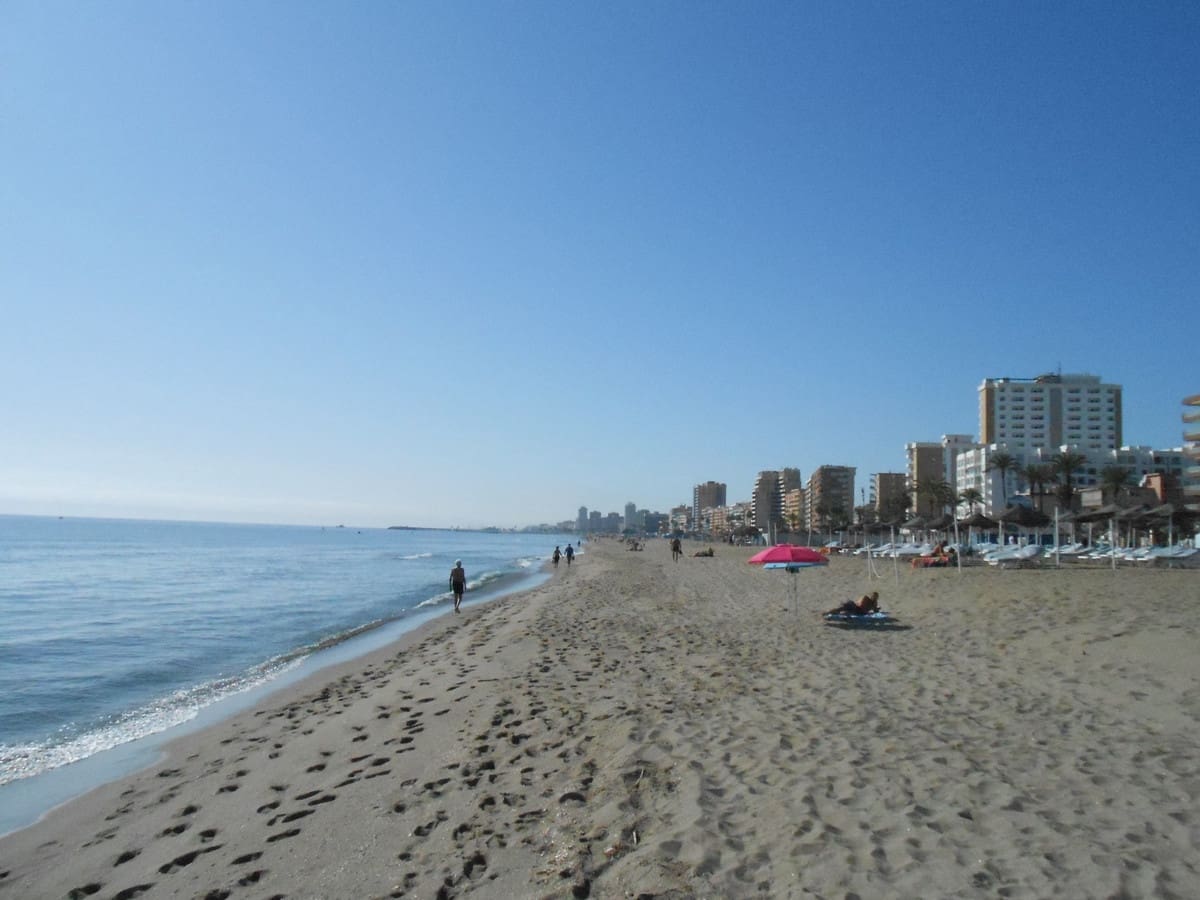 1 soveværelse Lejlighed til salg i Fuengirola med swimmingpool - € 350.000 (Ref: 8977279)