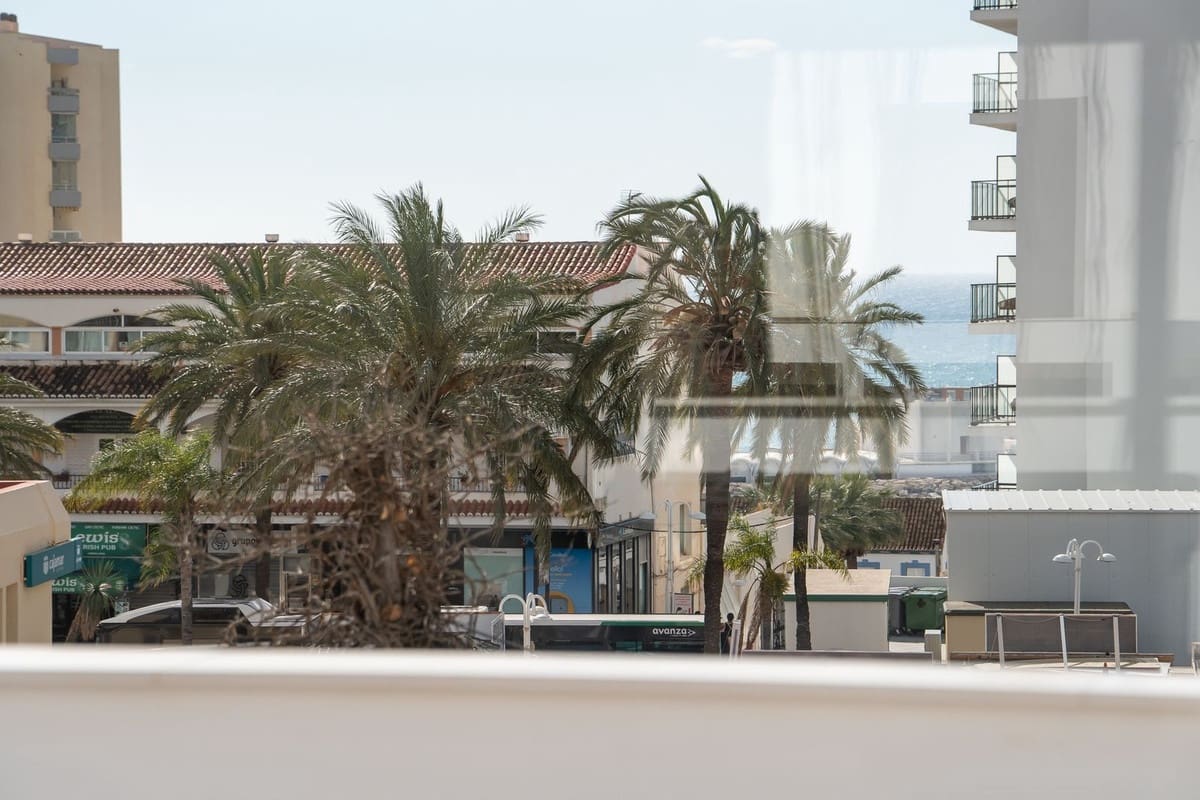 7 soverom Villa til salgs i Benalmadena Costa med svømmebasseng garasje - € 1 400 000 (Ref: 8987254)