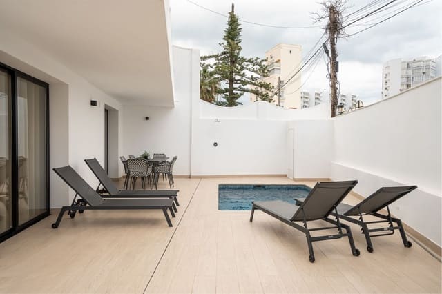 7 slaapkamer Villa te koop in Benalmadena Costa, Benalmádena met zwembad garage - € 1.400.000 (Ref: 8987254)