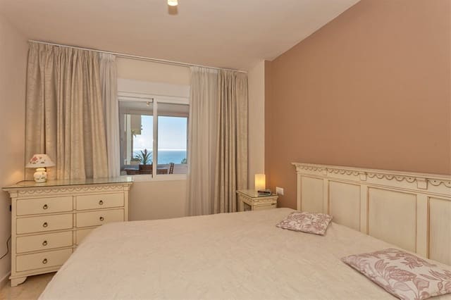 3 sovrum Lägenhet till salu i Benalmadena Costa, Benalmádena med pool garage - 499 000 € (Ref: 9006041)