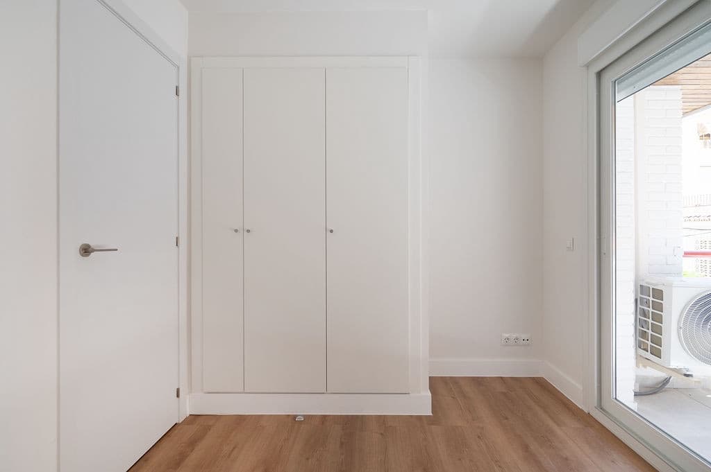 3 makuuhuone Huoneisto myytävänä paikassa Fuengirola mukana 
autotalli - 355 000 € (Ref: 9015899)