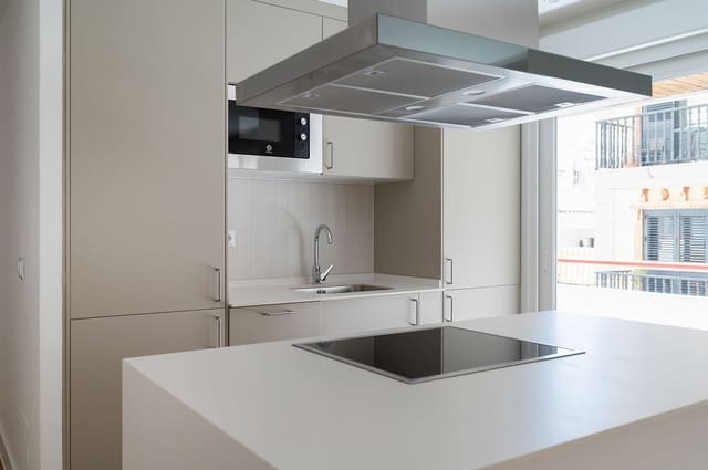 3 makuuhuone Huoneisto myytävänä paikassa Fuengirola mukana 
autotalli - 355 000 € (Ref: 9015899)