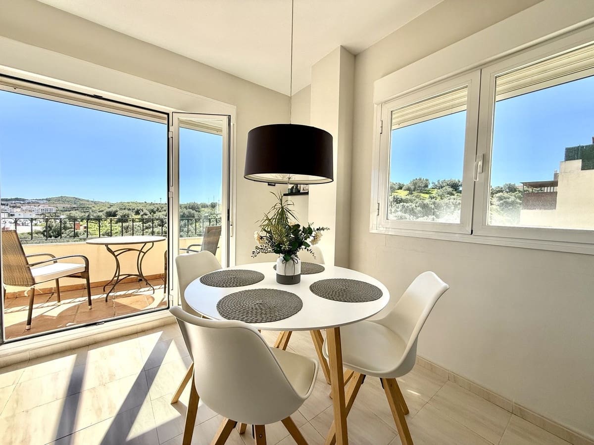 2 bedroom Penthouse for sale in Mijas Costa with pool garage - € 320,000 (Ref: 9027228)