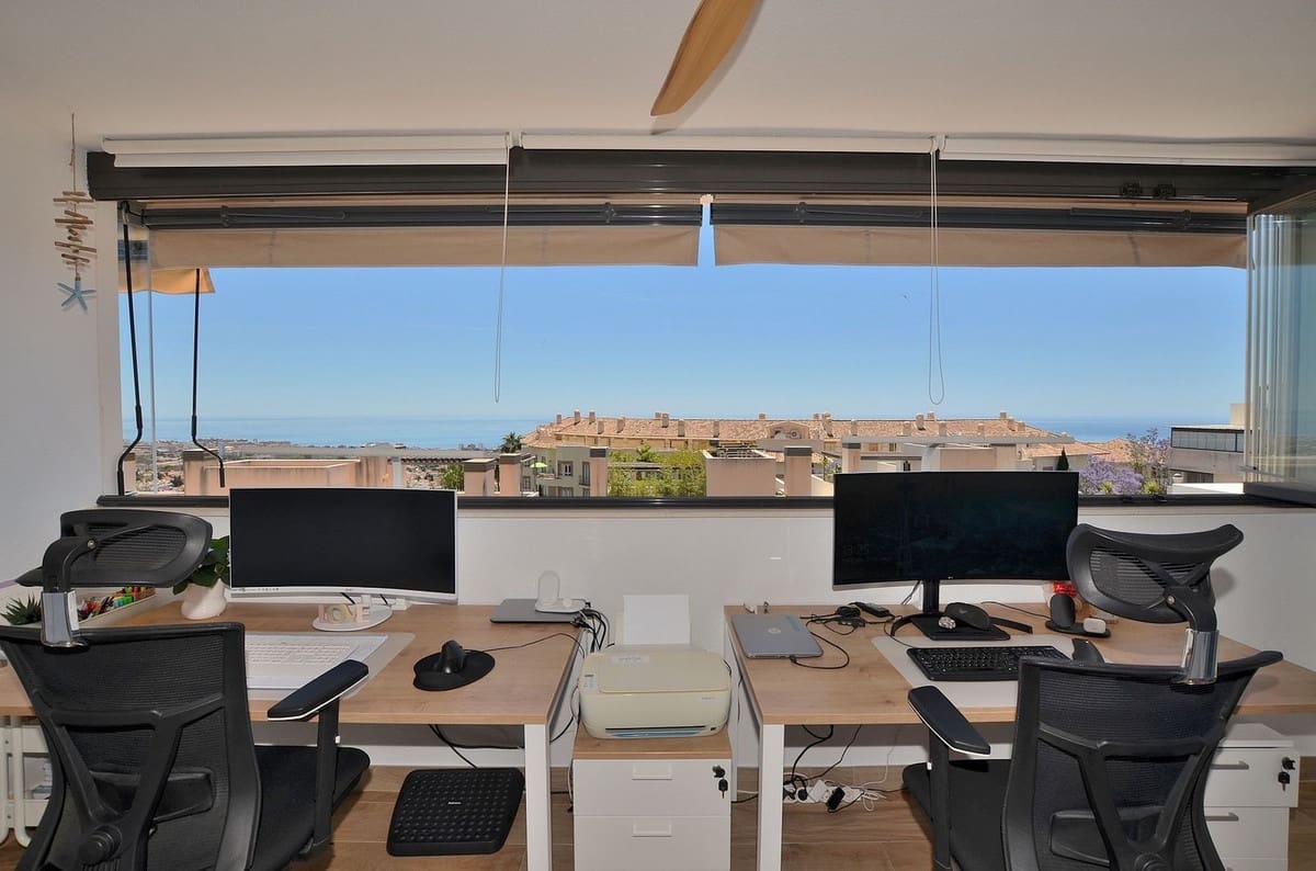 3 sovrum Lägenhet till salu i Benalmadena med pool garage - 545 000 € (Ref: 9094451)