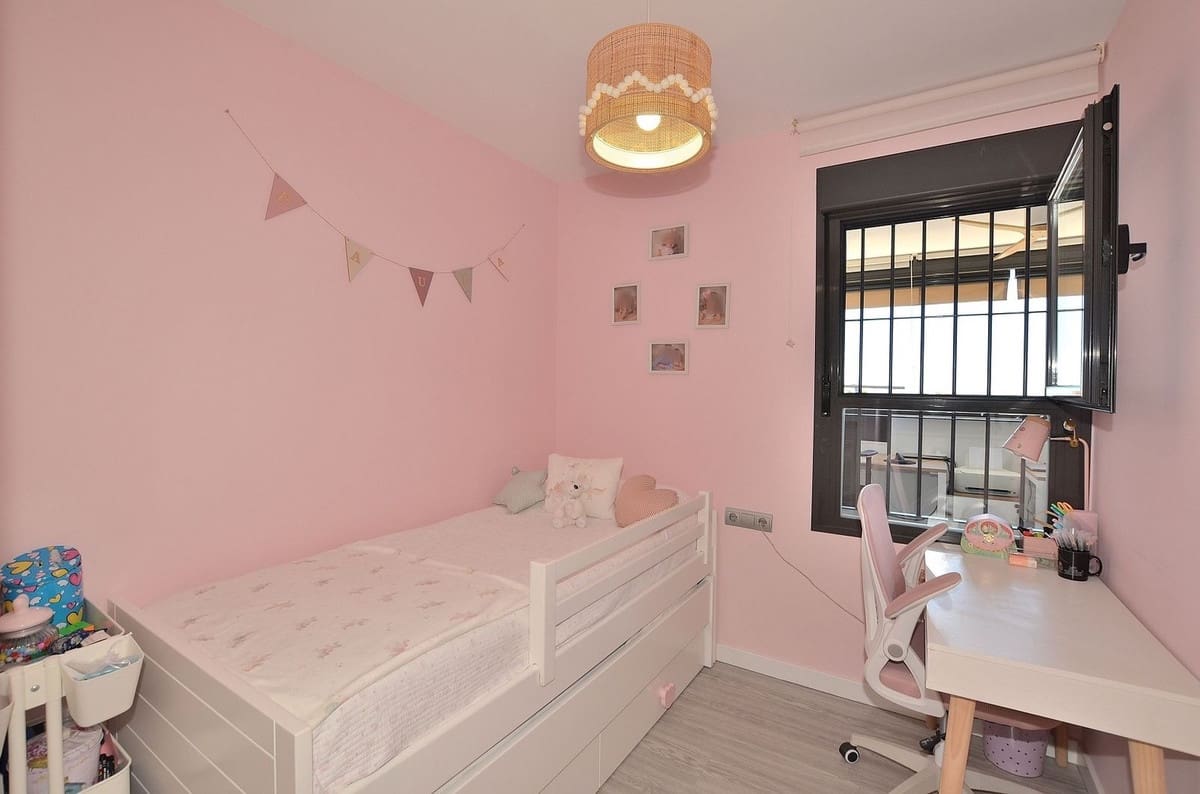 3 sovrum Lägenhet till salu i Benalmadena med pool garage - 545 000 € (Ref: 9094451)