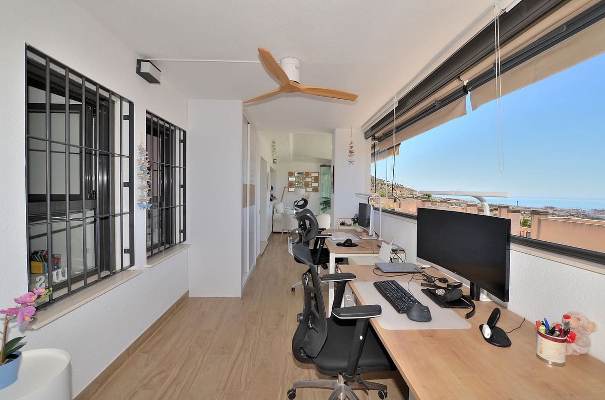 3 sovrum Lägenhet till salu i Benalmadena med pool garage - 545 000 € (Ref: 9094451)