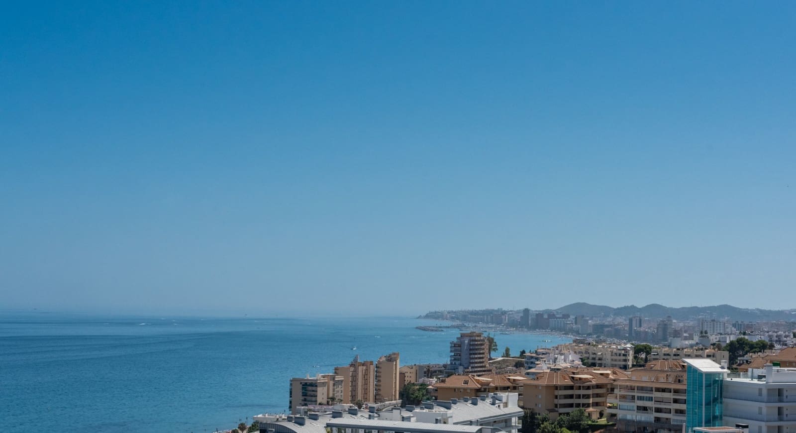 3 soveværelse Lejlighed til salg i Fuengirola med swimmingpool garage - € 849.000 (Ref: 9143682)