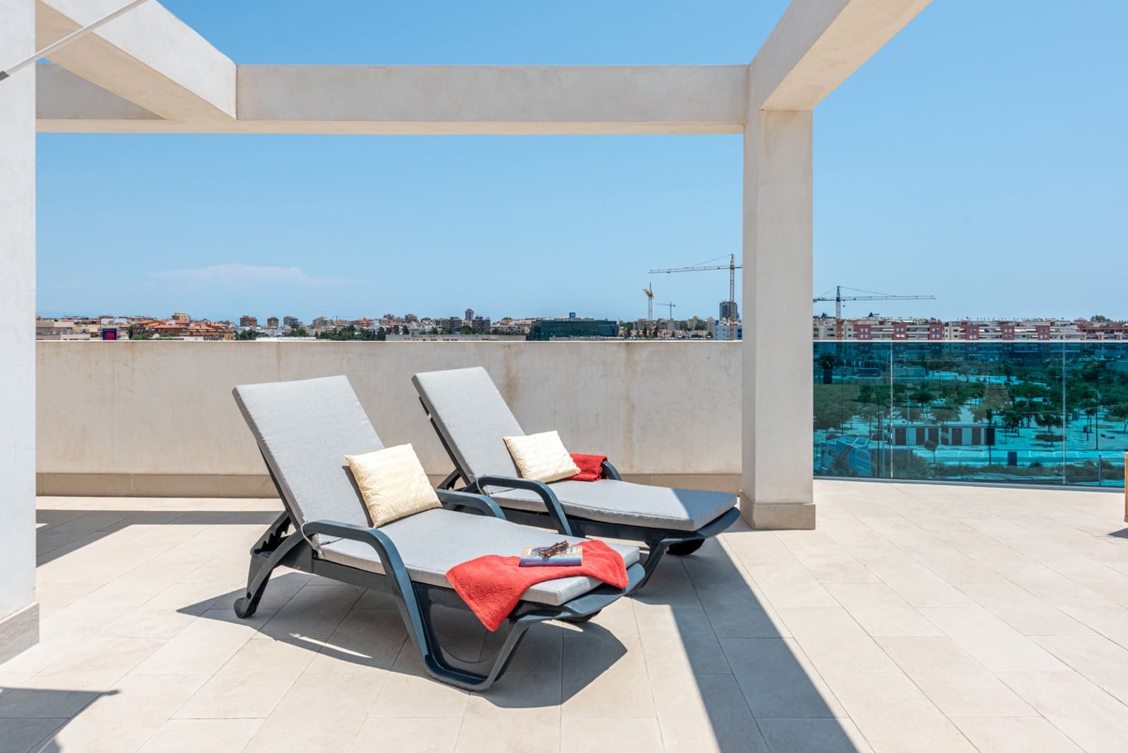 3 slaapkamer Penthouse te koop in Mijas Costa met zwembad garage - € 695.000 (Ref: 9146227)