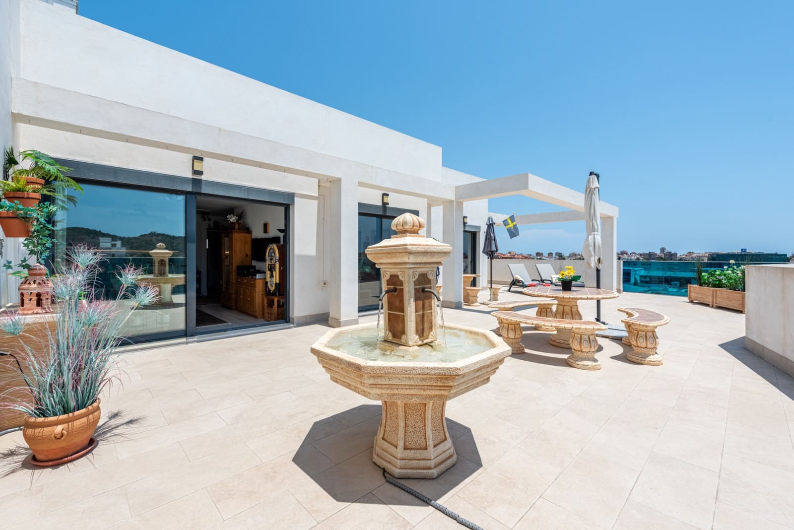 3 slaapkamer Penthouse te koop in Mijas Costa met zwembad garage - € 695.000 (Ref: 9146227)