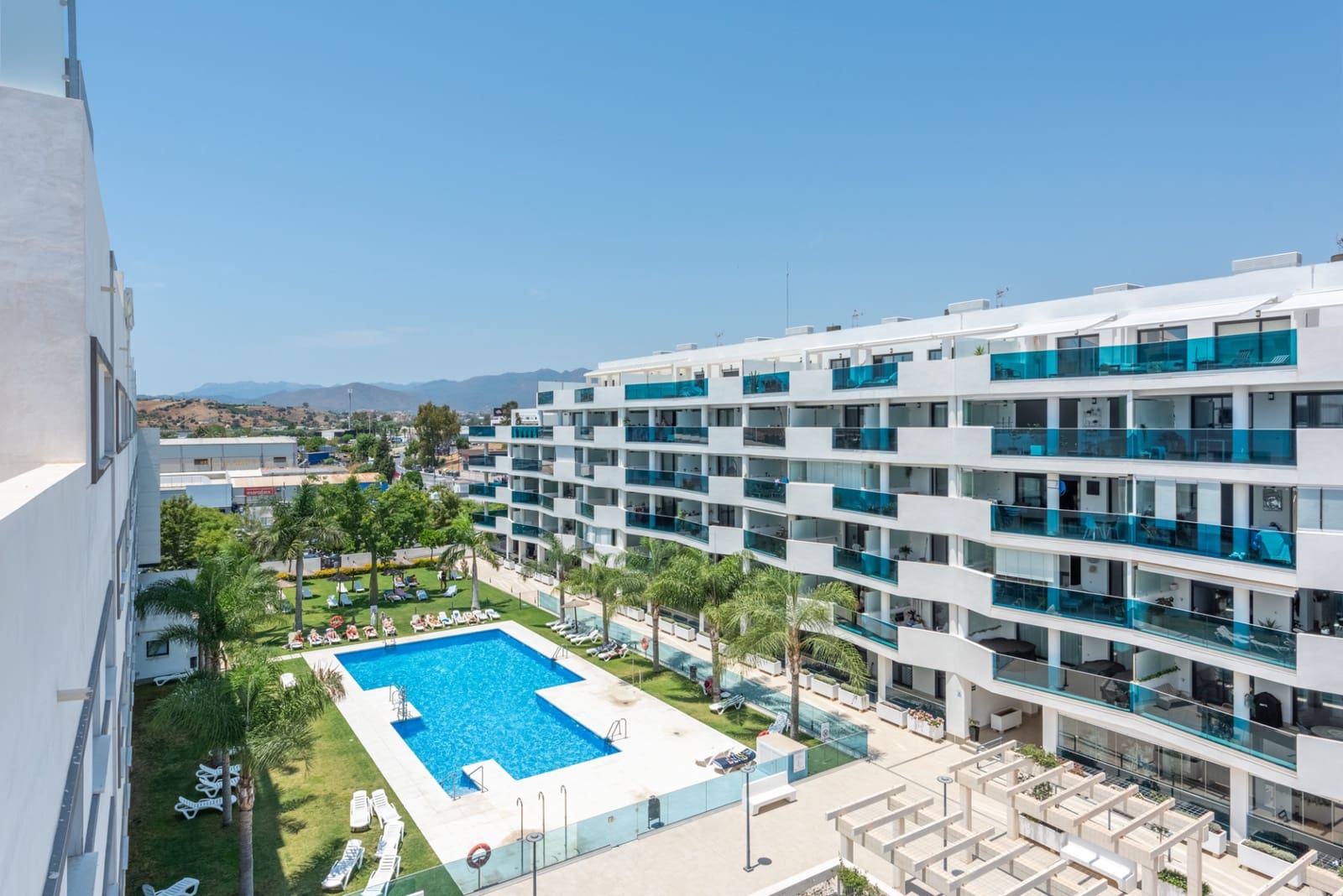 3 slaapkamer Penthouse te koop in Mijas Costa met zwembad garage - € 695.000 (Ref: 9146227)