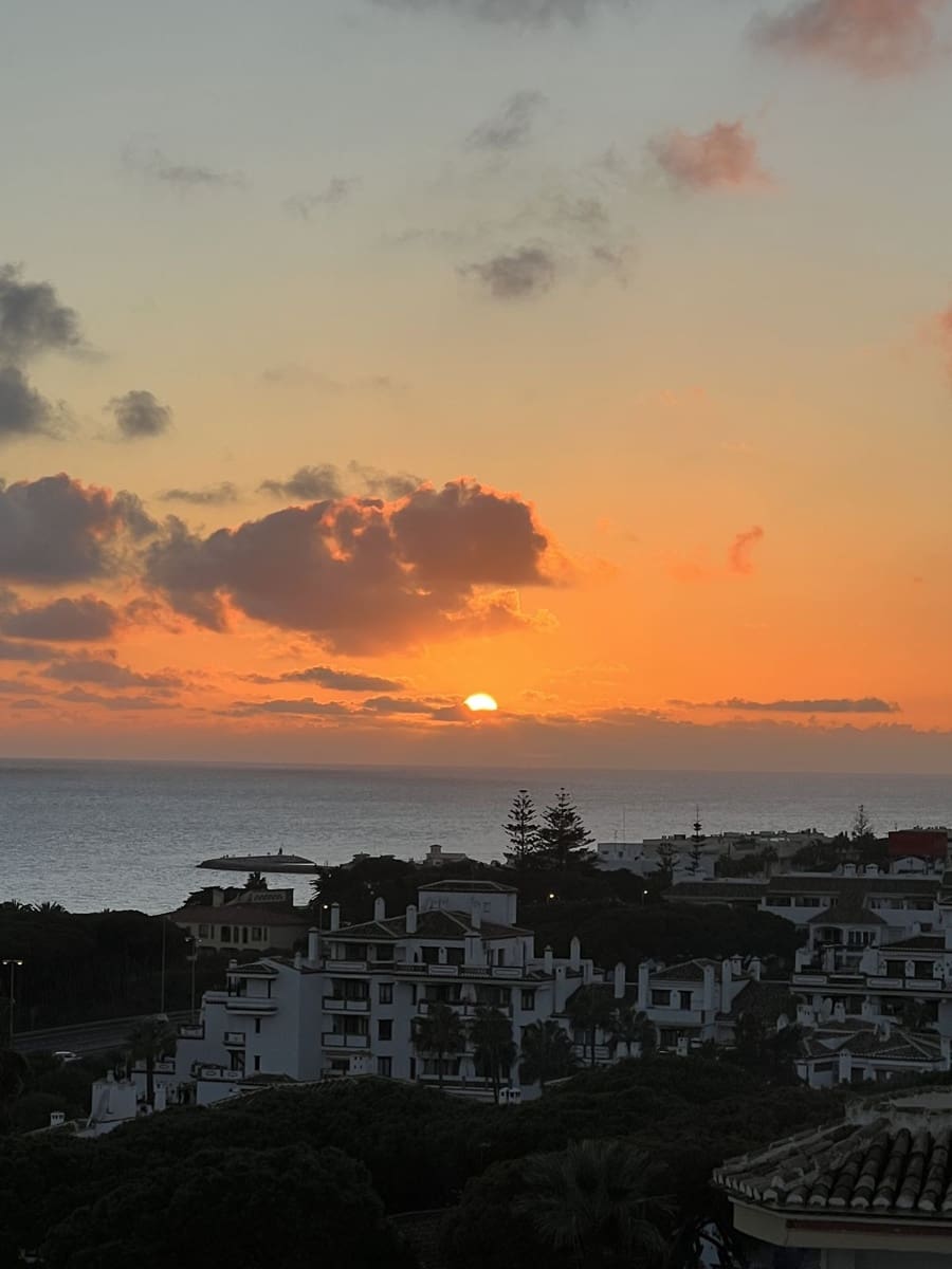 2 sypialnia Apartament na sprzedaż w Calahonda z basenem garażem - 449 500 € (Ref: 9203324)