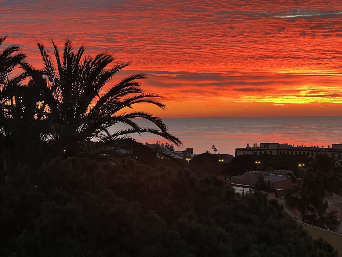 2 sypialnia Apartament na sprzedaż w Calahonda z basenem garażem - 449 500 € (Ref: 9203324)