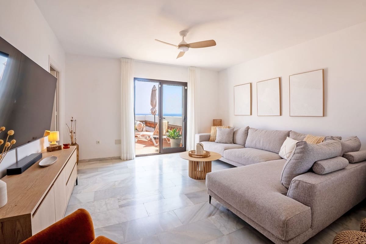 2 sypialnia Apartament na sprzedaż w Calahonda z basenem garażem - 449 500 € (Ref: 9203324)