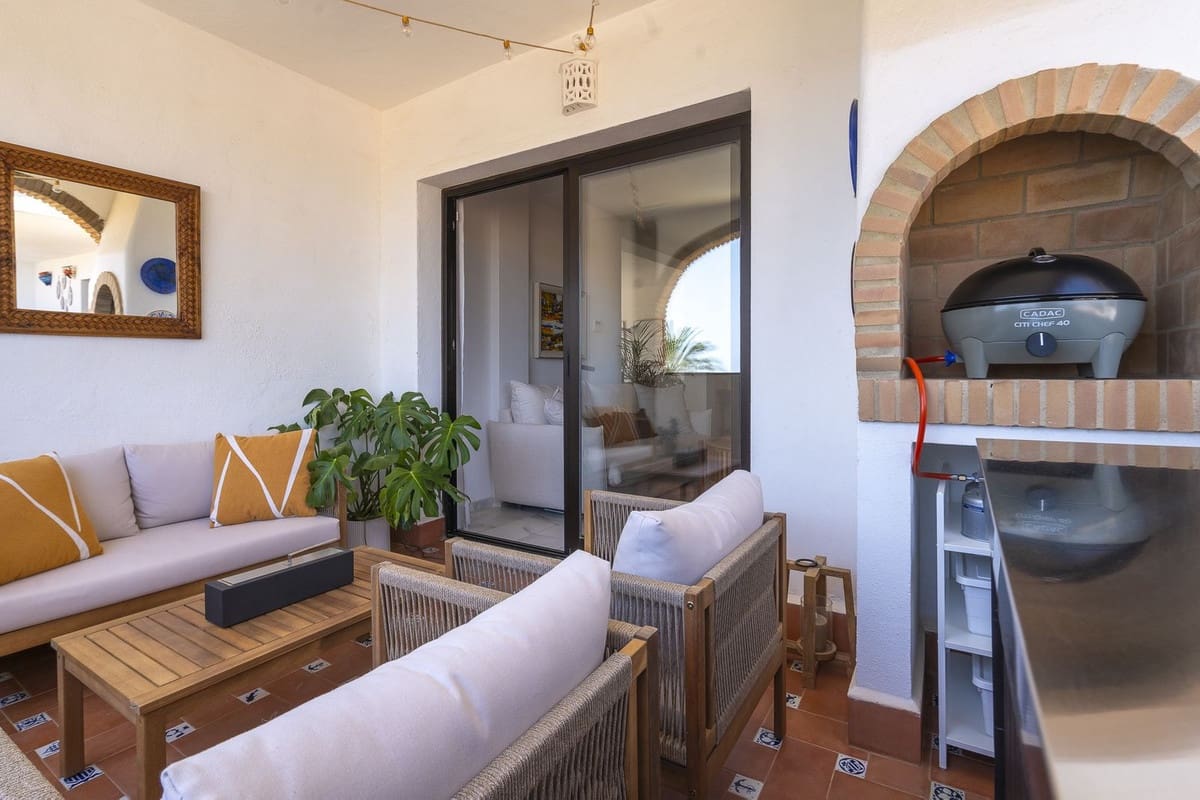 2 sypialnia Apartament na sprzedaż w Calahonda z basenem garażem - 449 500 € (Ref: 9203324)