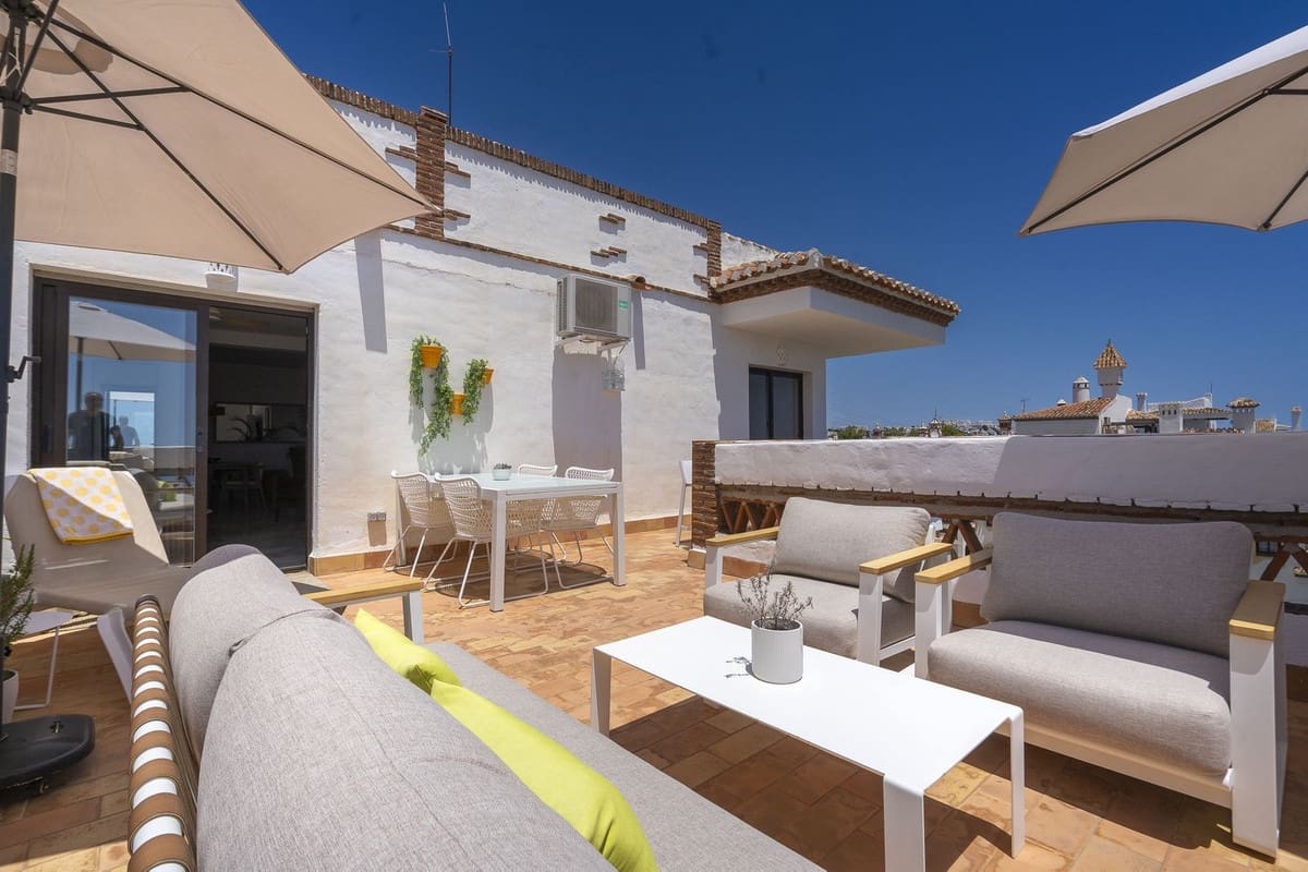 2 sypialnia Apartament na sprzedaż w Calahonda z basenem garażem - 449 500 € (Ref: 9203324)