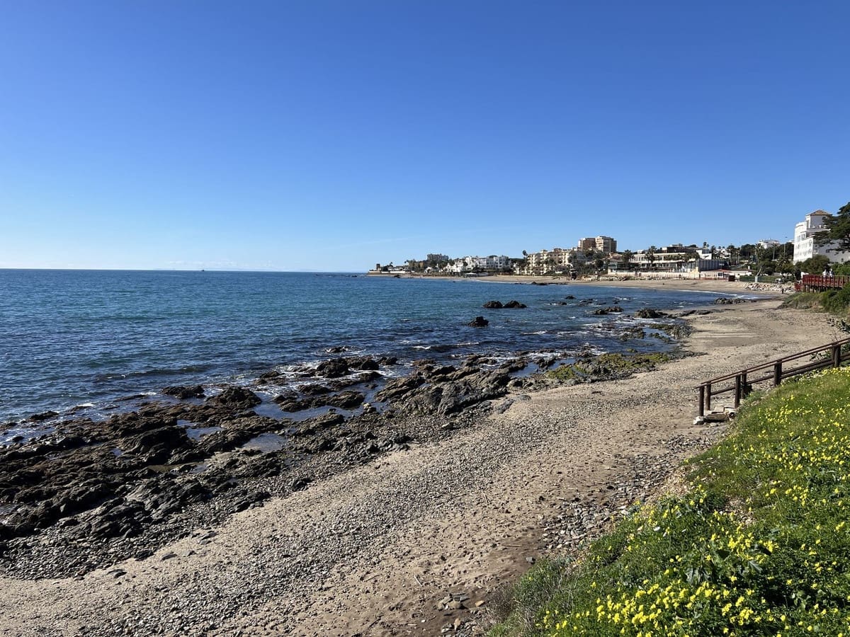 2 sypialnia Apartament na sprzedaż w Calahonda z basenem garażem - 449 500 € (Ref: 9203324)