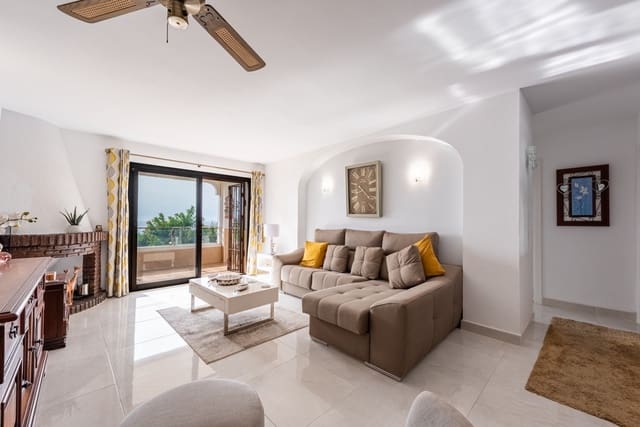 2 bedroom Apartment for sale in Torrenueva, Mijas with pool - € 349,000 (Ref: 9211088)