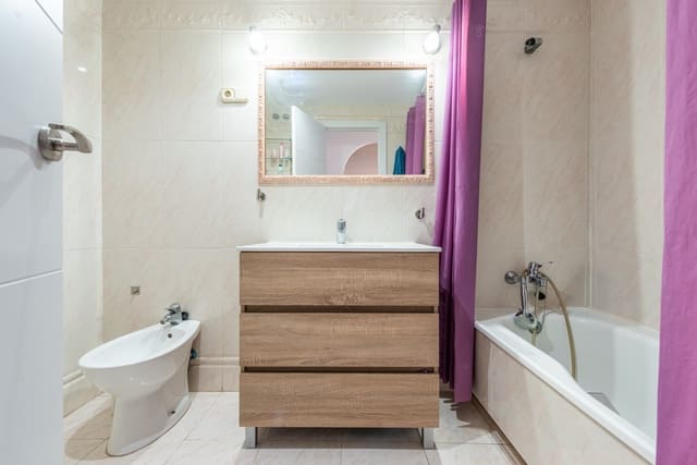 4 soveværelse Penthouse til salg i Benalmadena Costa, Benalmádena med swimmingpool garage - € 499.000 (Ref: 9271464)