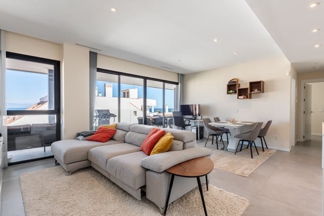 2 soverom Leilighet til salgs i Castillo Sohail, Fuengirola med svømmebasseng garasje - € 619 000 (Ref: 9354144)