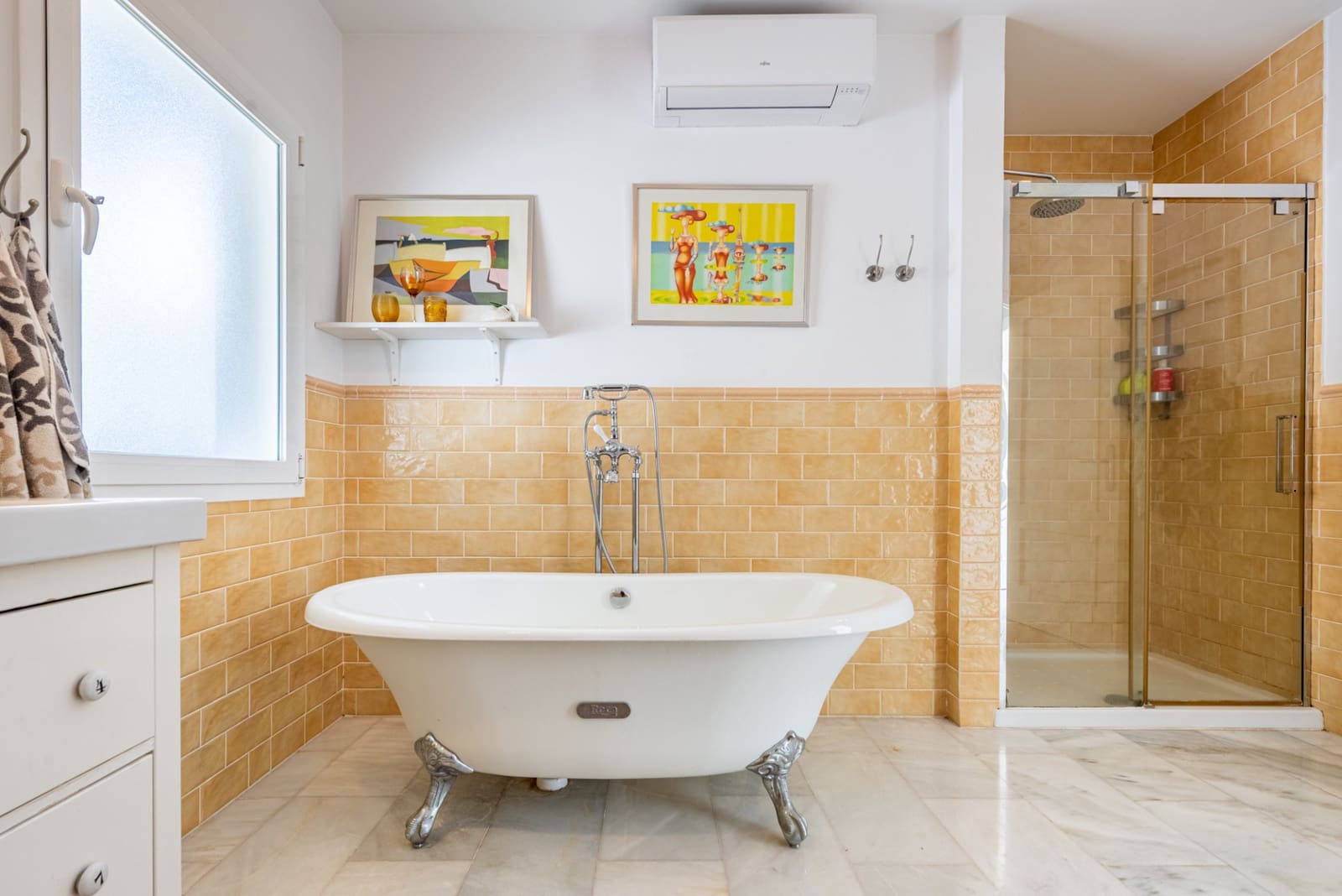 4 sovrum Villa till salu i Mijas Costa med pool garage - 1 795 000 € (Ref: 9356514)