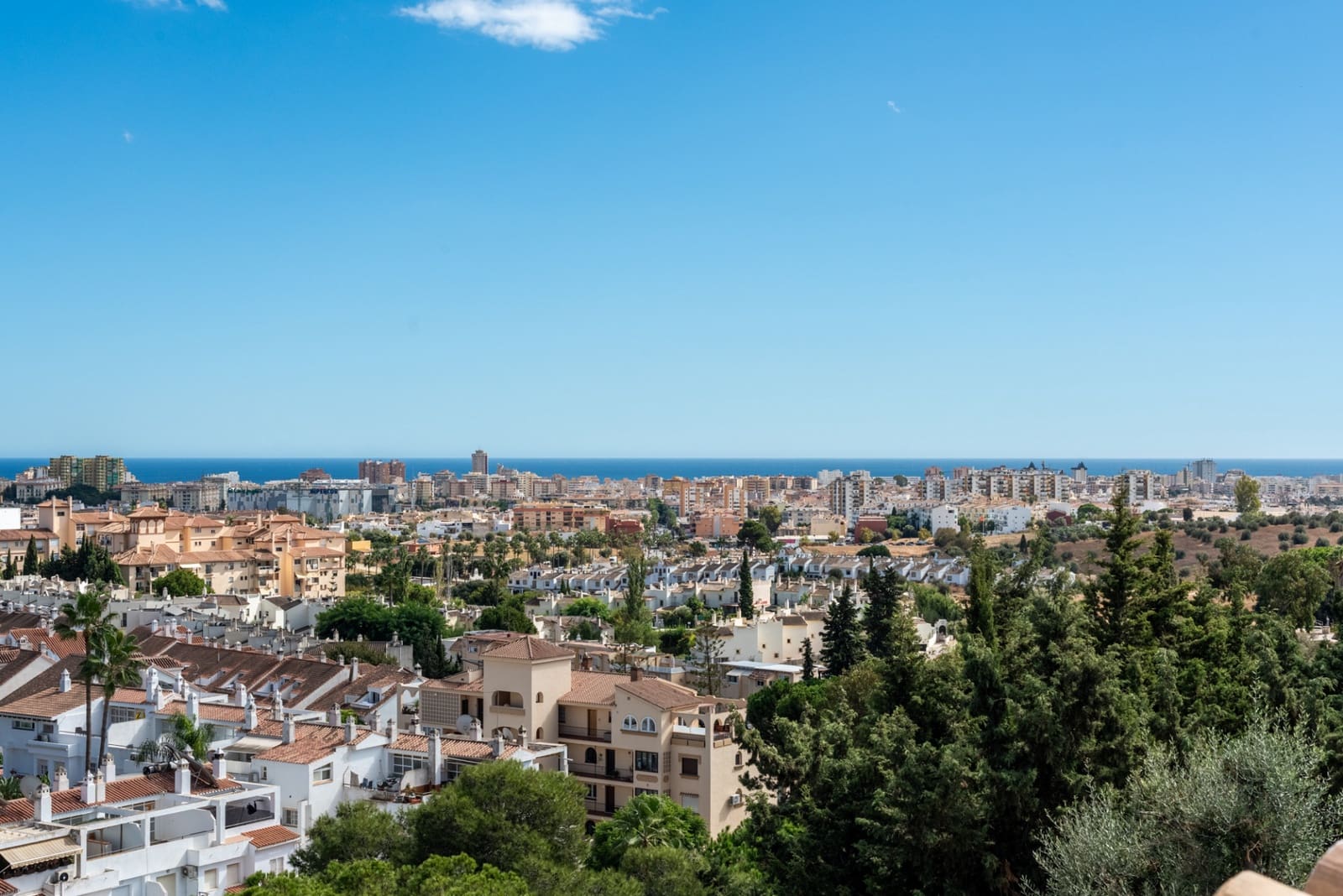 4 sovrum Villa till salu i Mijas Costa med pool garage - 1 795 000 € (Ref: 9356514)