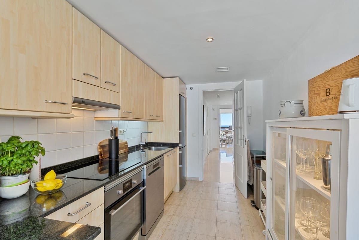 2 sovrum Takvåning till salu i Fuengirola med pool garage - 459 000 € (Ref: 9360682)