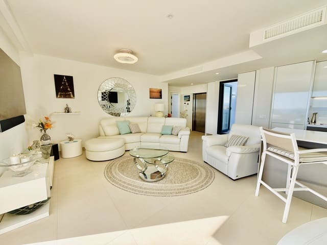 2 makuuhuone Kattohuoneisto myytävänä paikassa La Cala de Mijas, Mijas mukana uima-altaan 
autotalli - 995 000 € (Ref: 9444772)