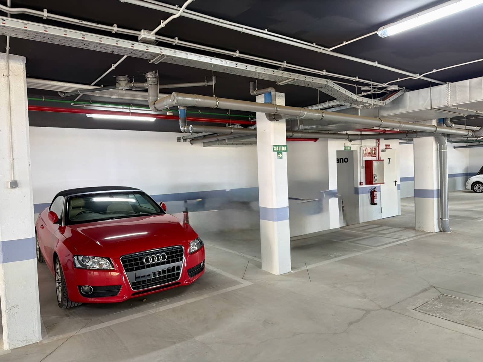 2 makuuhuone Kattohuoneisto myytävänä paikassa La Cala de Mijas mukana uima-altaan 
autotalli - 995 000 € (Ref: 9444772)