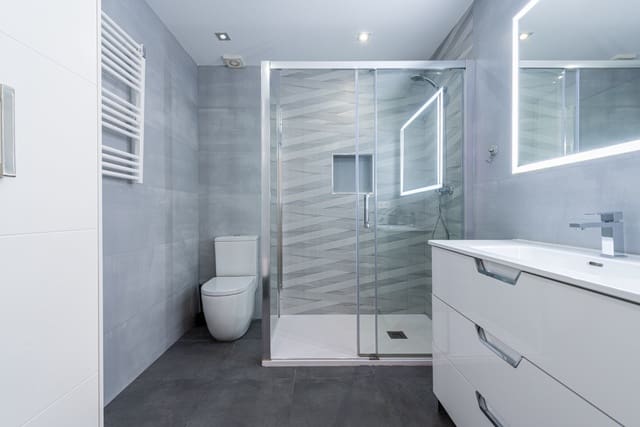 2 sovrum Lägenhet till salu i Benalmádena pueblo, Benalmádena - 350 000 € (Ref: 9473418)